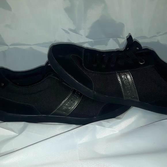 Guess Marciano Jerry 2 mens shoes - Picture 4 of 7